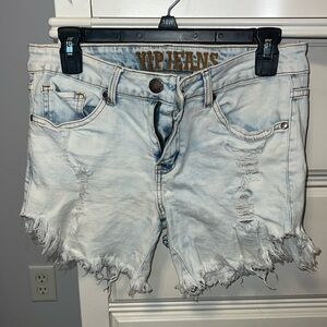 Jean shorts!